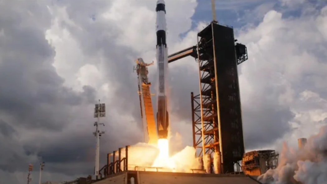 Space X Falcoln 9 Launch - Aug. 1, 2025