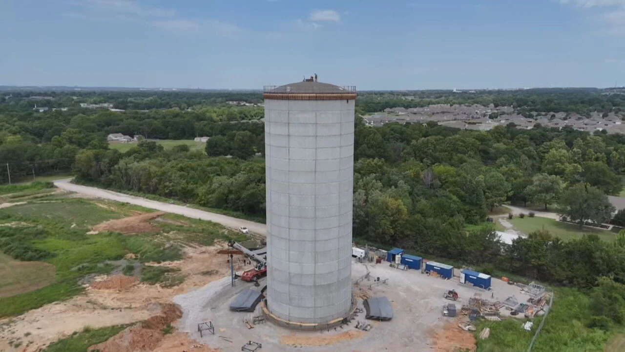 Broken Arrow leaning tower