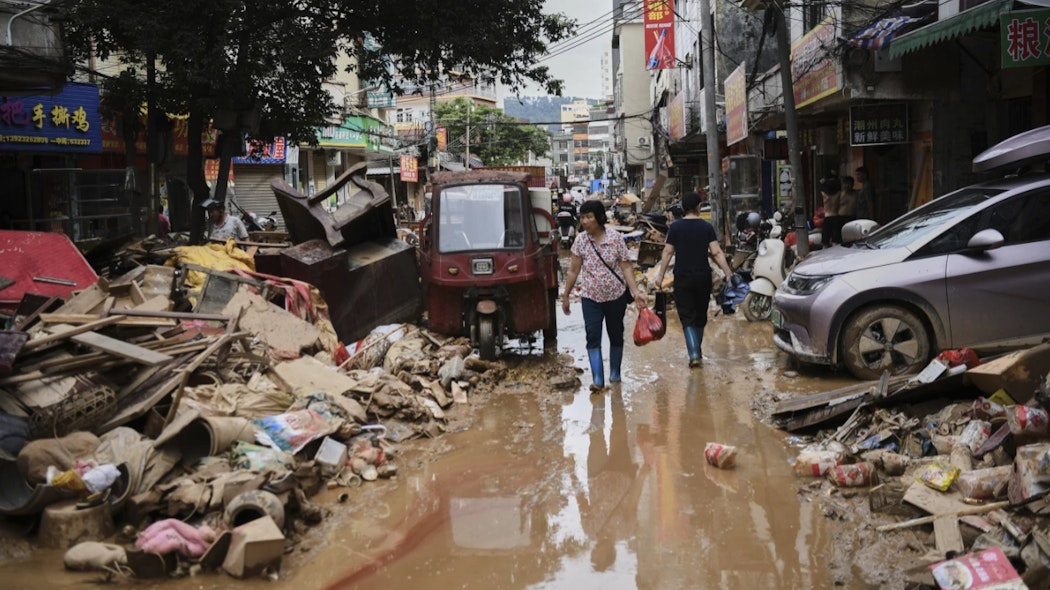 Xinhua News Agency - heavy rain - June 19, 2025