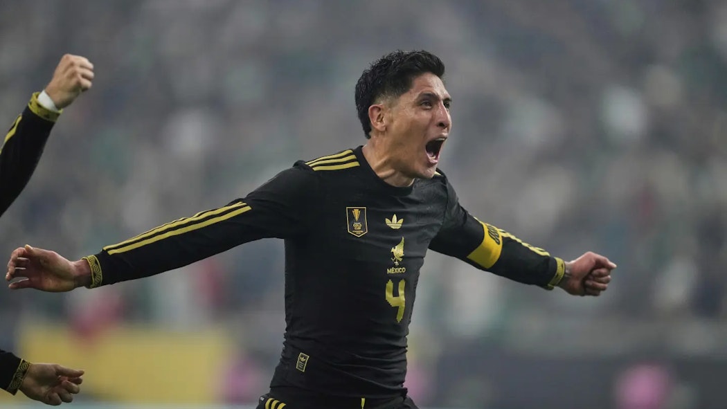 Edson Álvarez