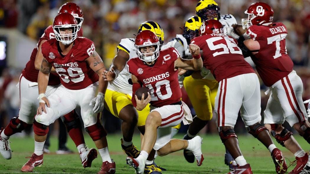 John Mateer OU Michigan