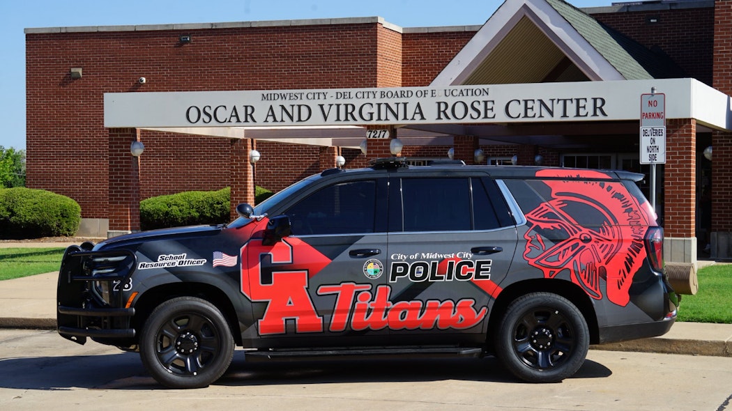Mid-Del SRO Vehicle (Titans)