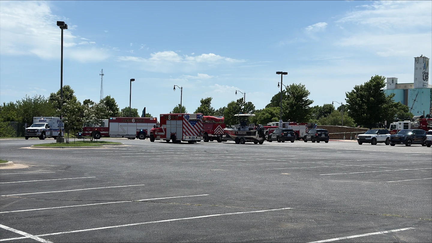 200 Centennial Dr Body