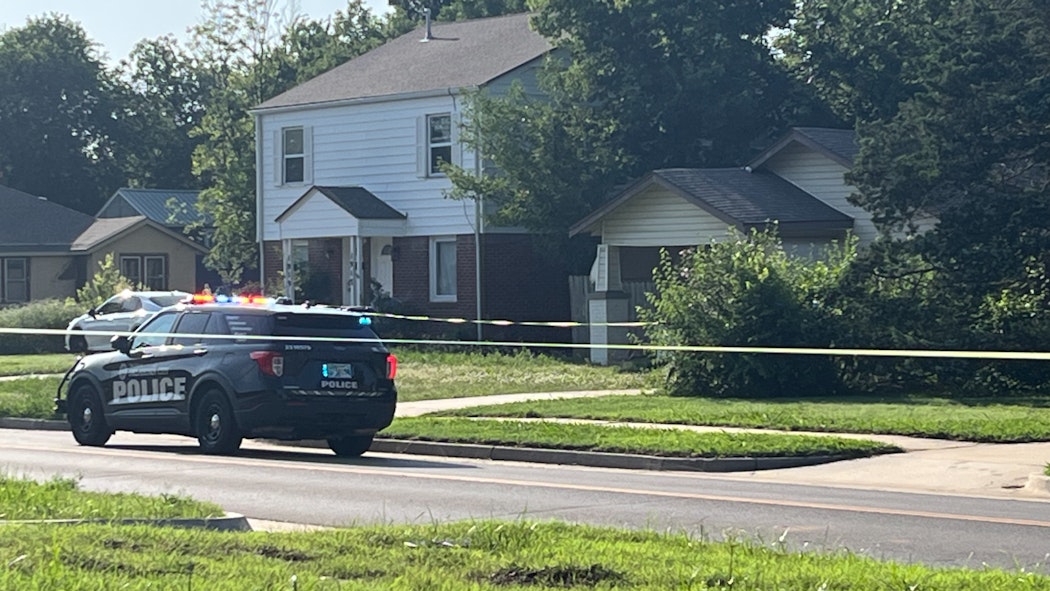 Dog shot in NW OKC attempted armed robbery