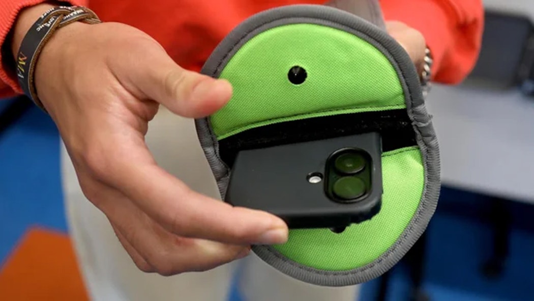A Yondr pouch